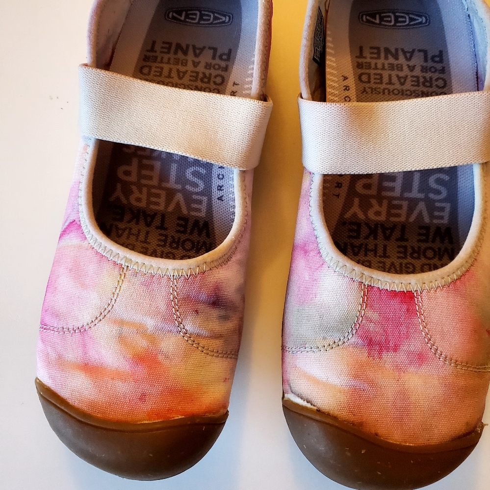 Keen Women's Pink Tie Dye Fabric Mary Jane Shoes size 38